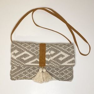 The Royal Standard Kaylene Crossbody